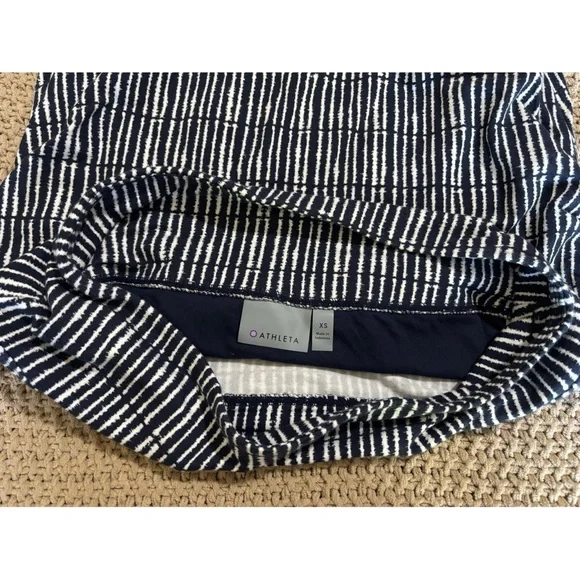 Athleta kickback faux wrap skirt - Picture 4 of 4